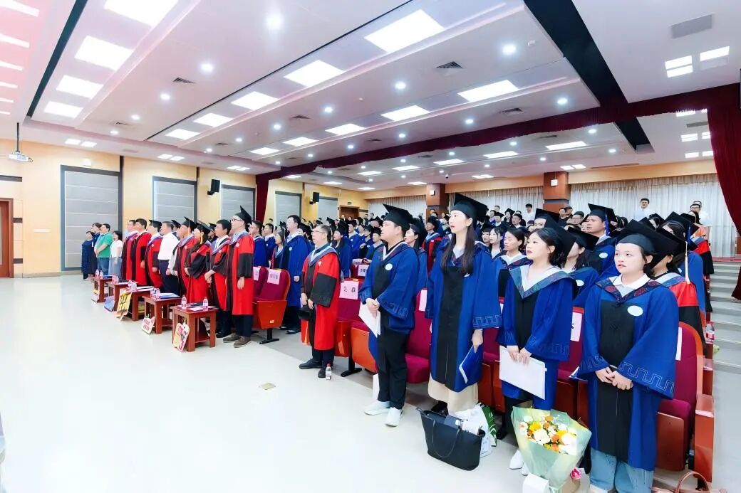 毕业季 | 华中科技大学公管学院2026年MPA研究生毕业典礼暨学位授予仪式举行